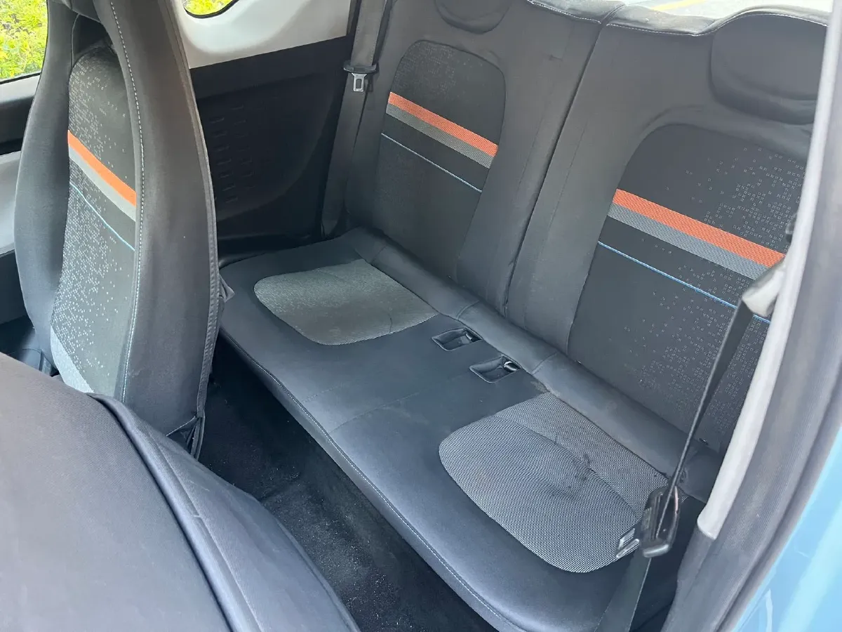 2020 WuLing HongGuang MINI EV BEV 9KWH,autocango,china used car exporter,china ev exporter,chinese used car exporter,chinese used ev exporter