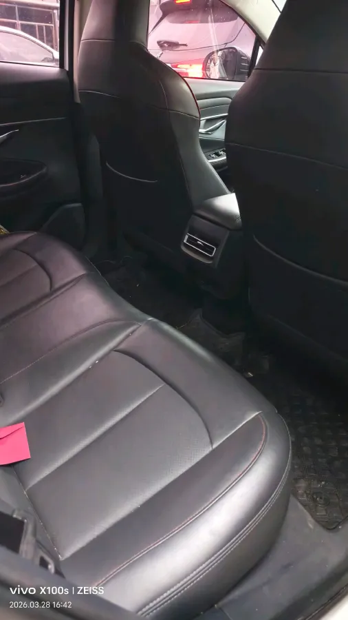 2020 ChangAn UNI-T 1.5T 180HP L4 7DCT,autocango,china used car exporter,china ev exporter,chinese used car exporter,chinese used ev exporter