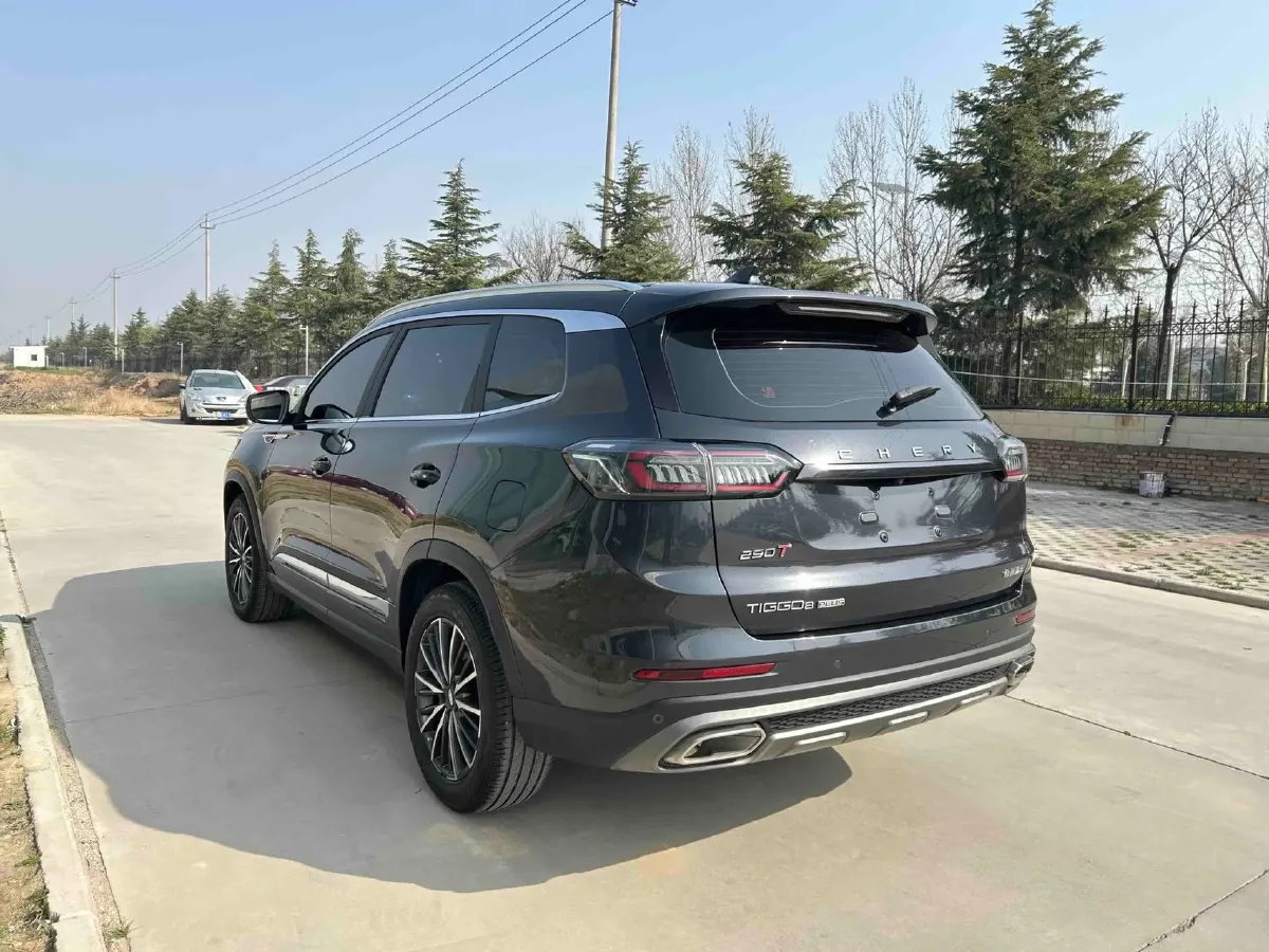 2022 Chery Tiggo 8 Plus 1.6T 197HP L4 7DCT,autocango,china used car exporter,china ev exporter,chinese used car exporter,chinese used ev exporter