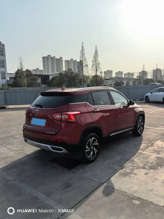 2017 HaiMa S5 Young Edition 1.6L 122HP L4 5MT,autocango,china used car exporter,china ev exporter,chinese used car exporter,chinese used ev exporter