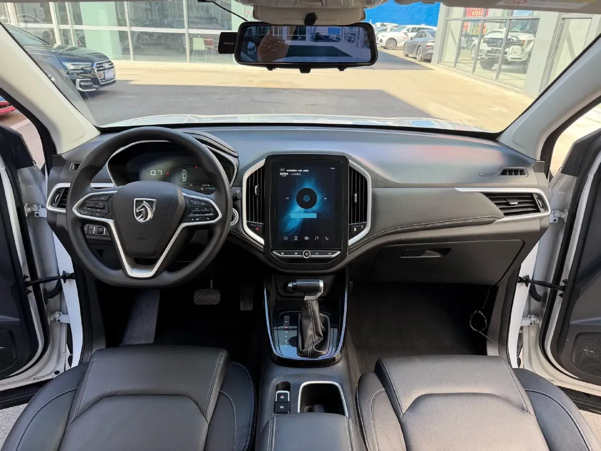 2020 HanTeng X7 1.5T 156HP L4 6AT,autocango,china used car exporter,china ev exporter,chinese used car exporter,chinese used ev exporter