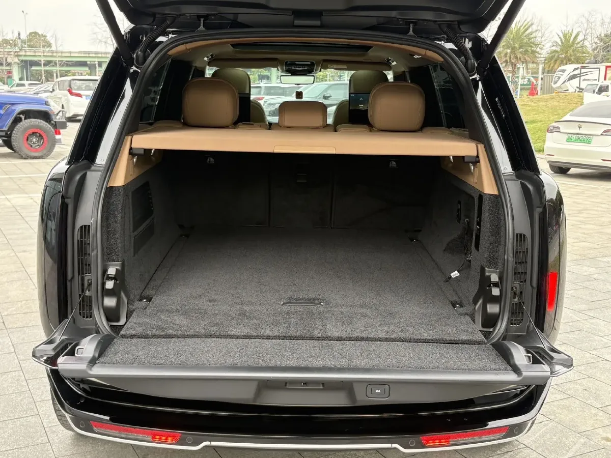 2024 Land Rover Range Rover 3.0T 400HP L6 8AT,autocango,china used car exporter,china ev exporter,chinese used car exporter,chinese used ev exporter