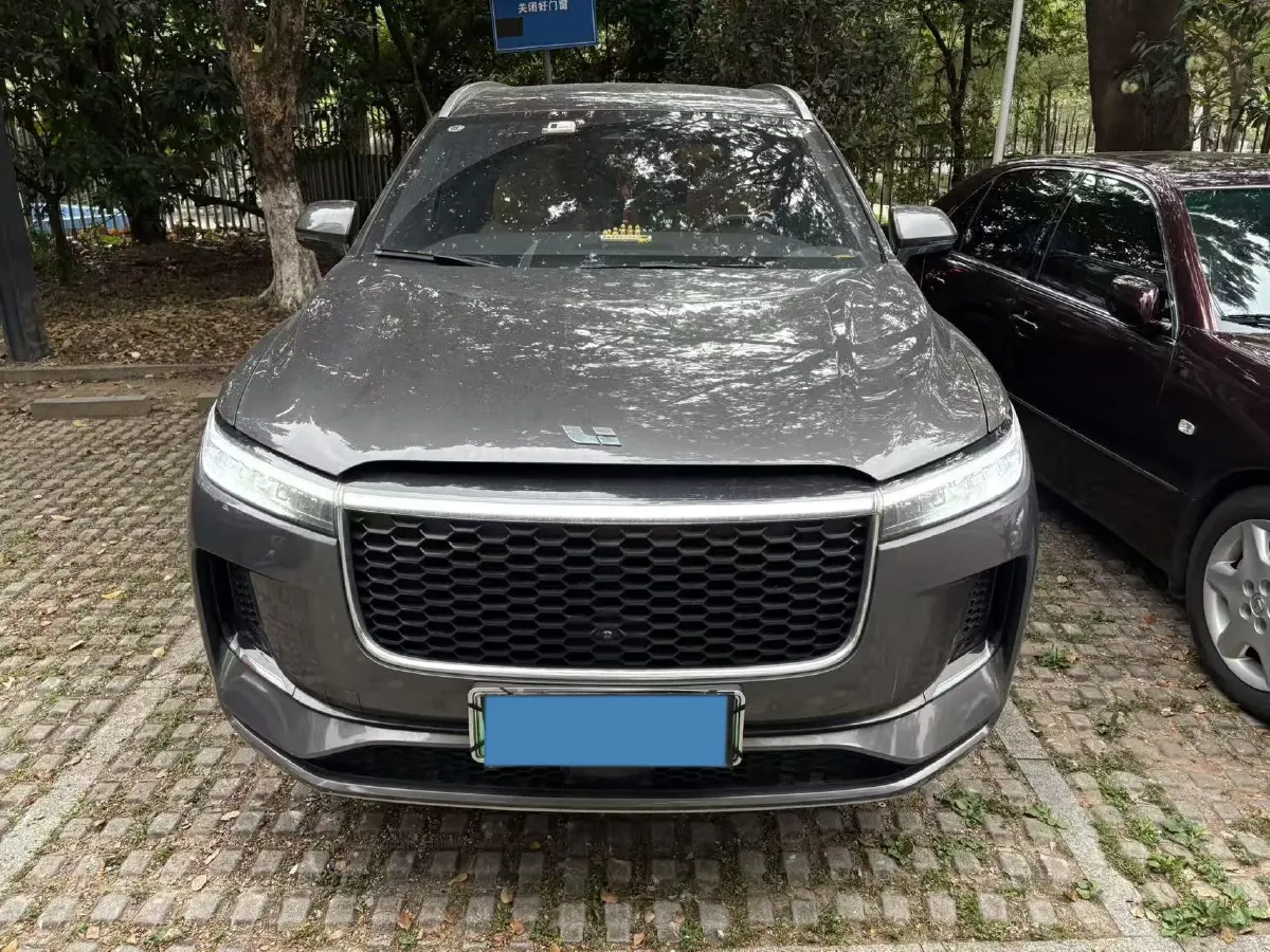 2020 Li ONE Range Extended 131HP REEV 40.5KWH,autocango,china used car exporter,china ev exporter,chinese used car exporter,chinese used ev exporter