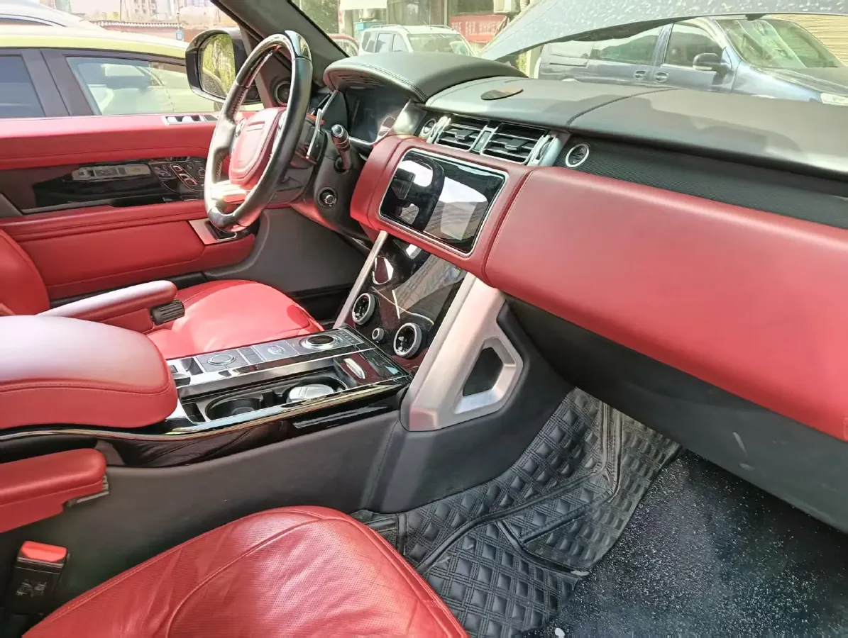 2021 Land Rover Range Rover 3.0T 400HP L6 8AT,autocango,china used car exporter,china ev exporter,chinese used car exporter,chinese used ev exporter