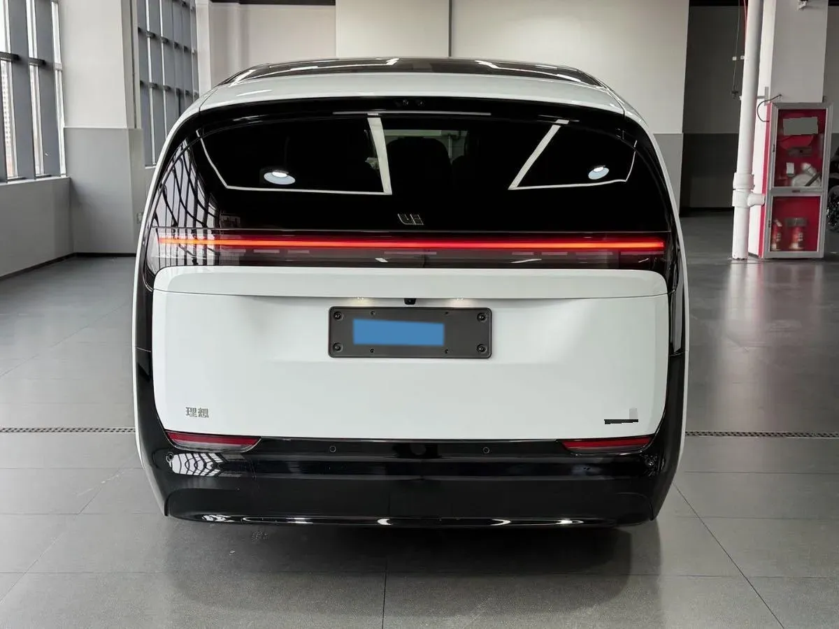 2025 Li MEGA BEV,autocango,china used car exporter,china ev exporter,chinese used car exporter,chinese used ev exporter