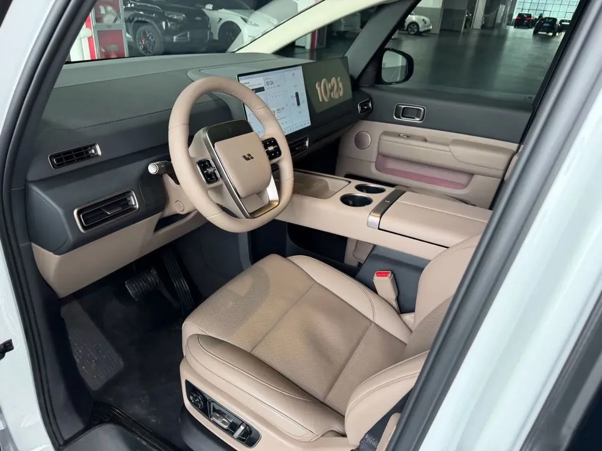 2025 Li MEGA BEV,autocango,china used car exporter,china ev exporter,chinese used car exporter,chinese used ev exporter