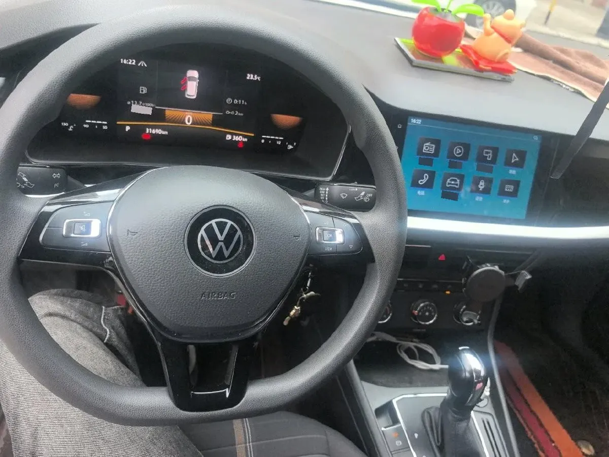 2022 Volkswagen Sagitar 1.2T 116HP L4 7DCT,autocango,china used car exporter,china ev exporter,chinese used car exporter,chinese used ev exporter