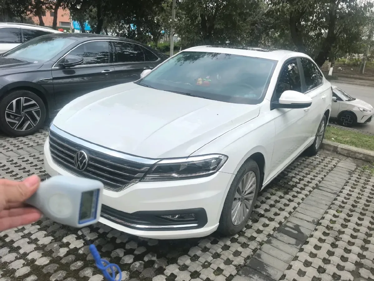 2022 Volkswagen Sagitar 1.2T 116HP L4 7DCT,autocango,china used car exporter,china ev exporter,chinese used car exporter,chinese used ev exporter