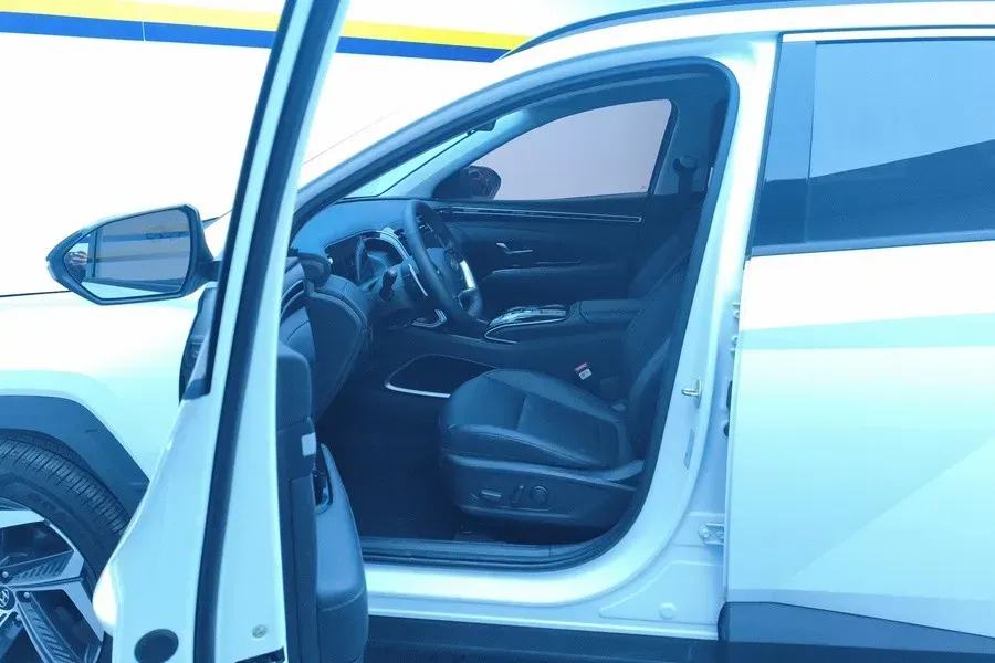 2021 Hyundai Tucson 1.5T 200HP L4 7DCT,autocango,china used car exporter,china ev exporter,chinese used car exporter,chinese used ev exporter