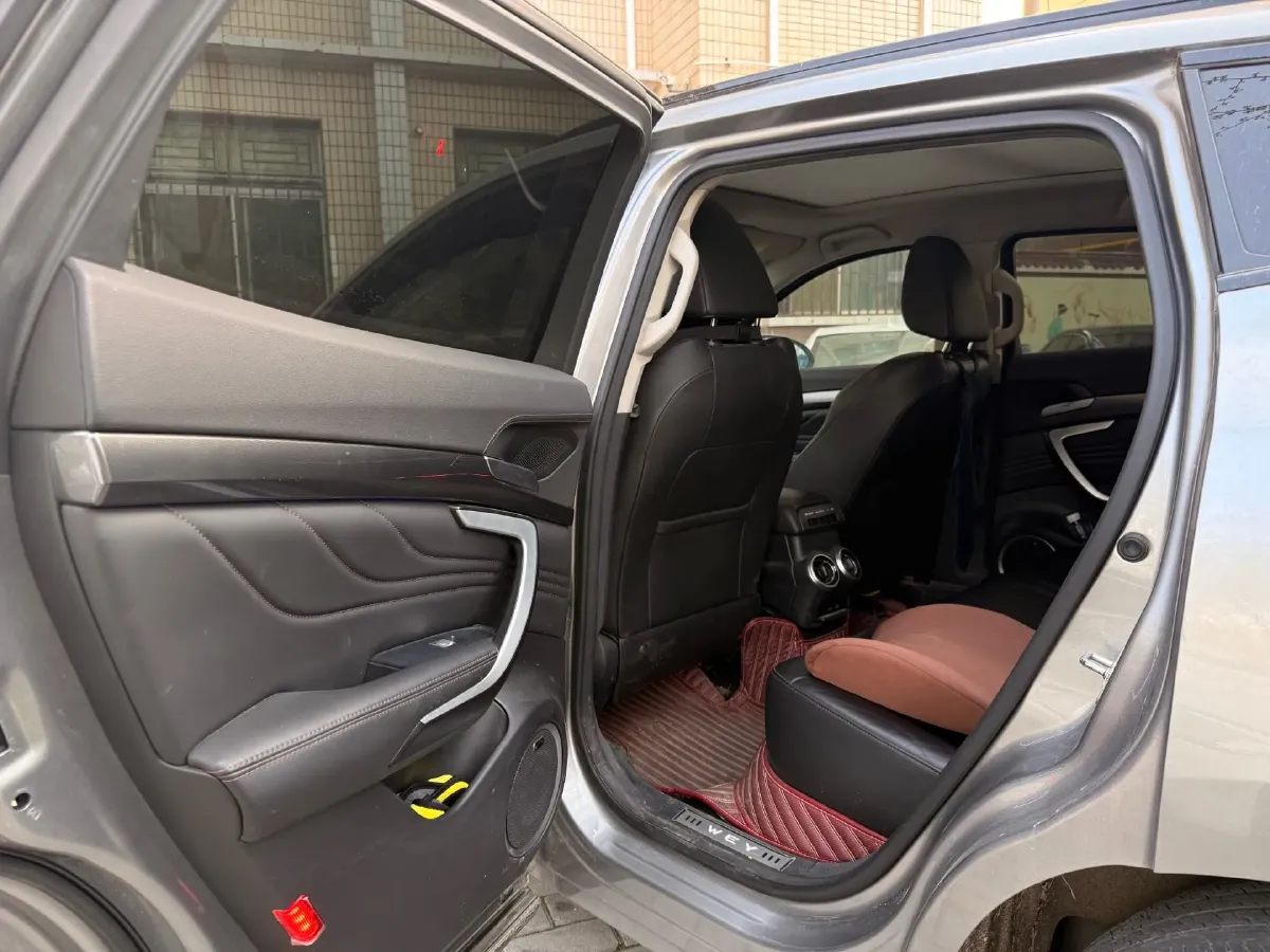 2017 WEY VV7 2.0T 234HP L4 7DCT,autocango,china used car exporter,china ev exporter,chinese used car exporter,chinese used ev exporter