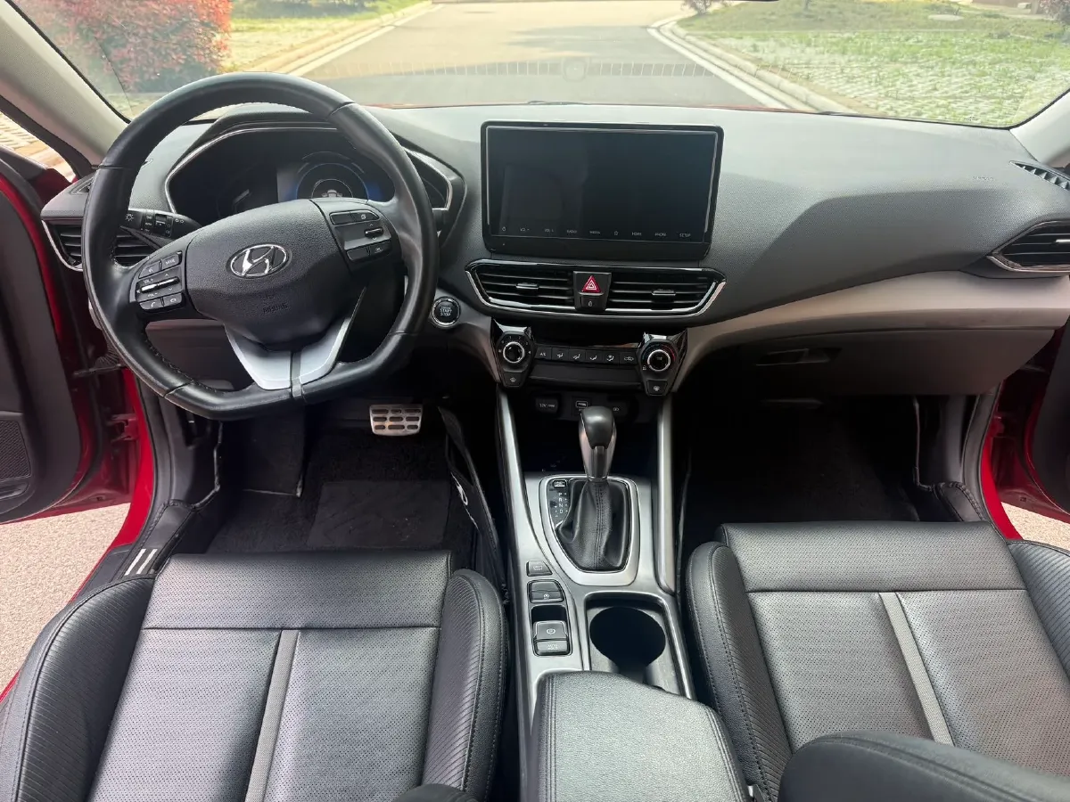 2019 Hyundai La Festa 1.6T 190HP L4 7DCT,autocango,china used car exporter,china ev exporter,chinese used car exporter,chinese used ev exporter
