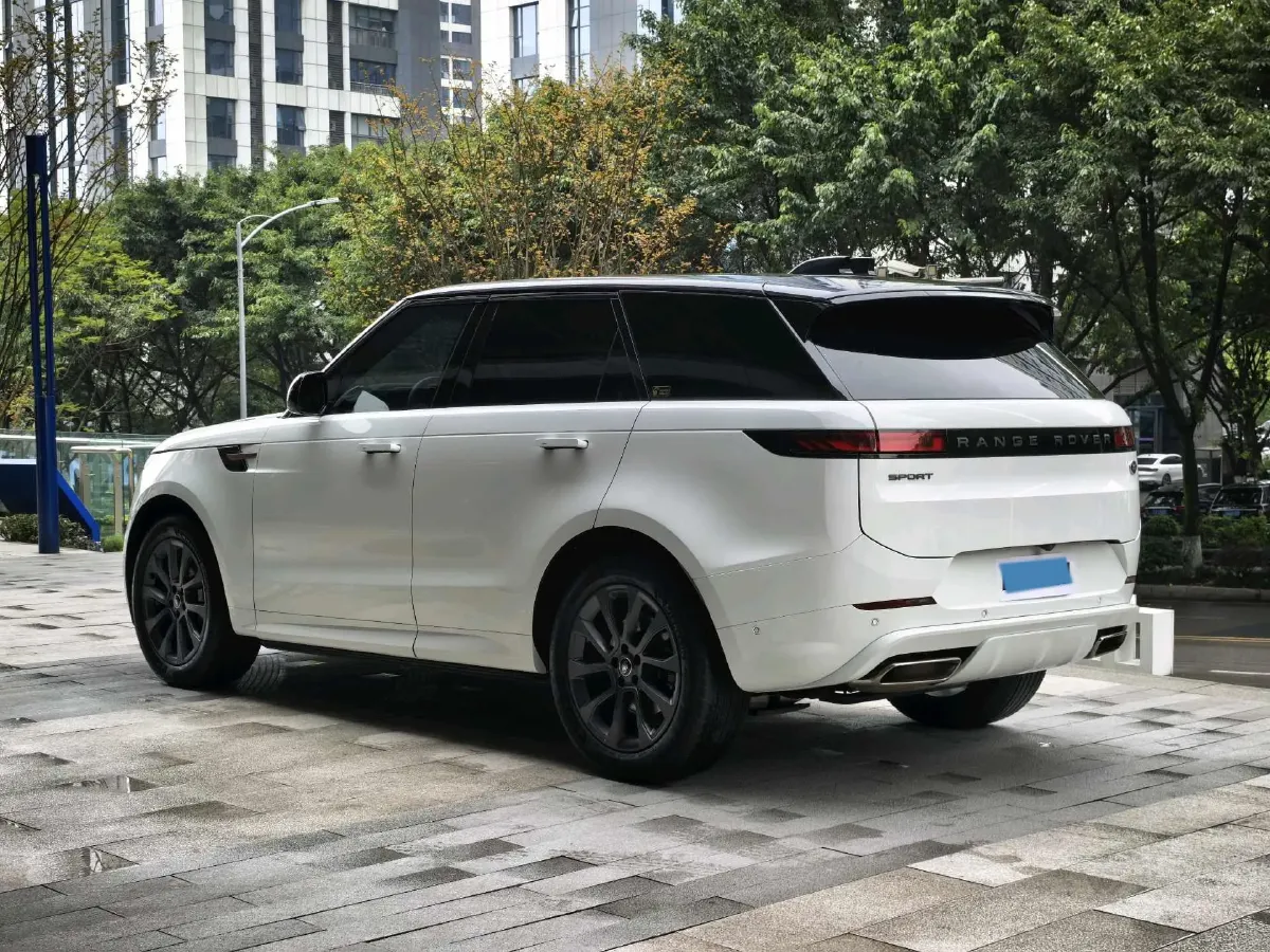 2023 Land Rover Range Rover Sport 3.0T 400HP L6 8AT,autocango,china used car exporter,china ev exporter,chinese used car exporter,chinese used ev exporter