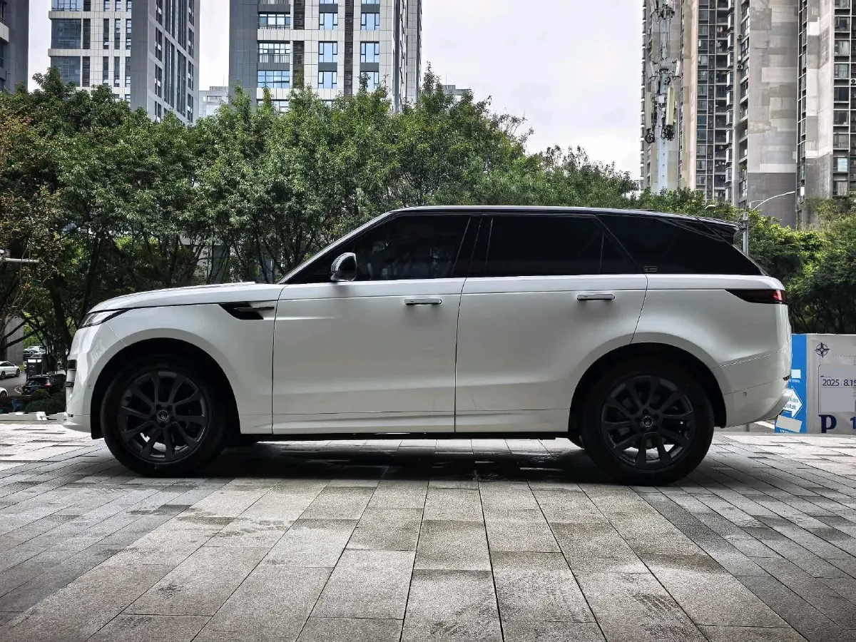 2023 Land Rover Range Rover Sport 3.0T 400HP L6 8AT,autocango,china used car exporter,china ev exporter,chinese used car exporter,chinese used ev exporter