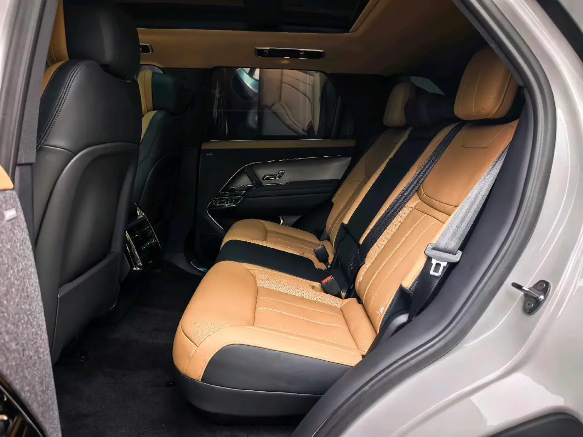 2023 Land Rover Range Rover Sport 3.0T 400HP L6 8AT,autocango,china used car exporter,china ev exporter,chinese used car exporter,chinese used ev exporter