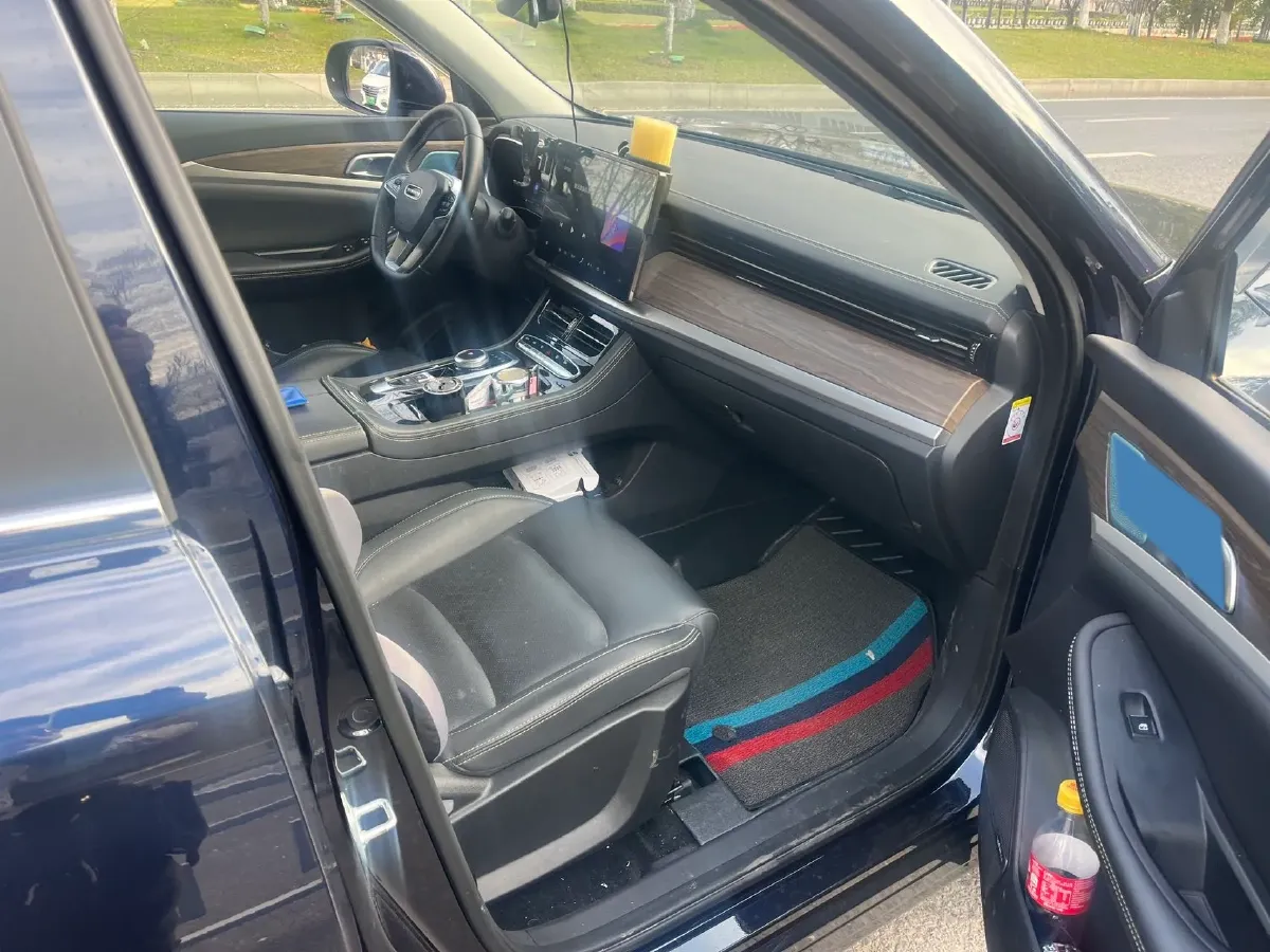 2024 Skyworth HT-i 1.5L 110HP L4 E-CVT PHEV 21.68KWH,autocango,china used car exporter,china ev exporter,chinese used car exporter,chinese used ev exporter