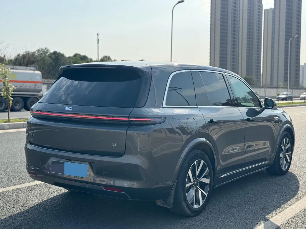 2023 Li L8 Range Extended 154HP REEV 40.9KWH,autocango,china used car exporter,china ev exporter,chinese used car exporter,chinese used ev exporter