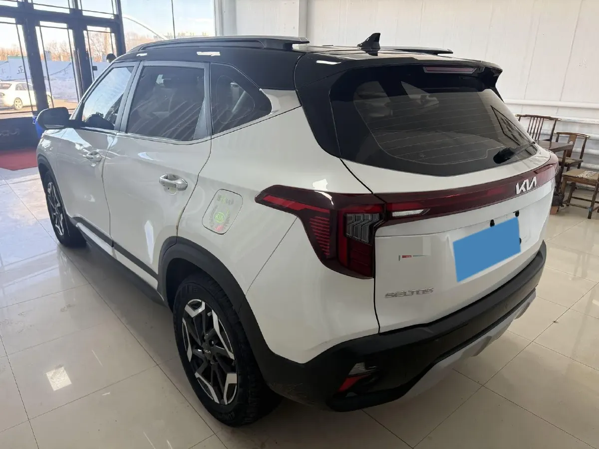 2023 Kia Seltos 1.5L 115HP L4 CVT,autocango,china used car exporter,china ev exporter,chinese used car exporter,chinese used ev exporter