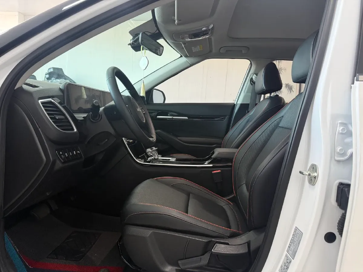 2023 Kia Seltos 1.5L 115HP L4 CVT,autocango,china used car exporter,china ev exporter,chinese used car exporter,chinese used ev exporter