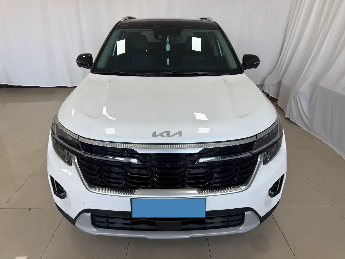 2023 Kia Seltos 1.5L 115HP L4 CVT,autocango,china used car exporter,china ev exporter,chinese used car exporter,chinese used ev exporter