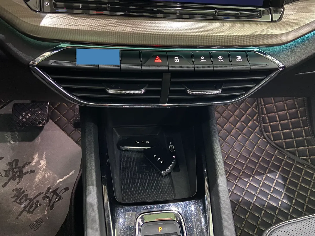 2022 Skoda Octavia 1.4T 150HP L4 7DCT,autocango,china used car exporter,china ev exporter,chinese used car exporter,chinese used ev exporter