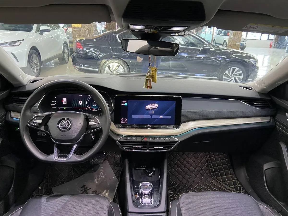 2022 Skoda Octavia 1.4T 150HP L4 7DCT,autocango,china used car exporter,china ev exporter,chinese used car exporter,chinese used ev exporter