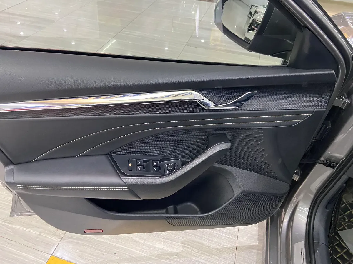 2022 Skoda Octavia 1.4T 150HP L4 7DCT,autocango,china used car exporter,china ev exporter,chinese used car exporter,chinese used ev exporter