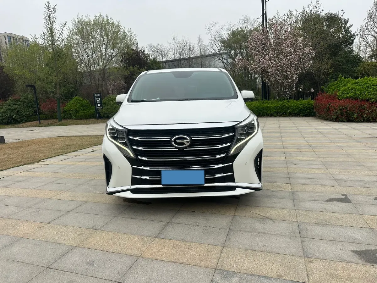 2021 GAC Trumpchi M8 2.0T 252HP L4 8AT,autocango,china used car exporter,china ev exporter,chinese used car exporter,chinese used ev exporter