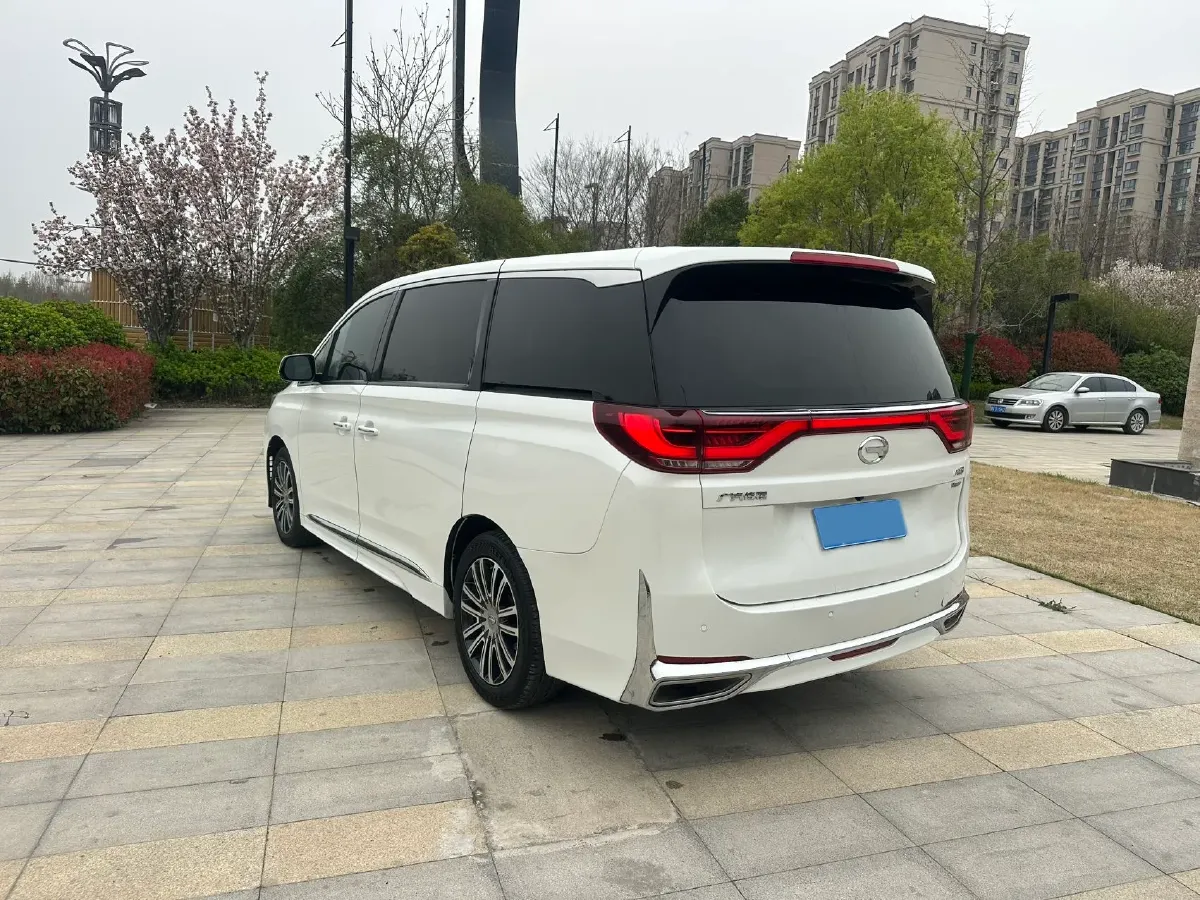 2021 GAC Trumpchi M8 2.0T 252HP L4 8AT,autocango,china used car exporter,china ev exporter,chinese used car exporter,chinese used ev exporter