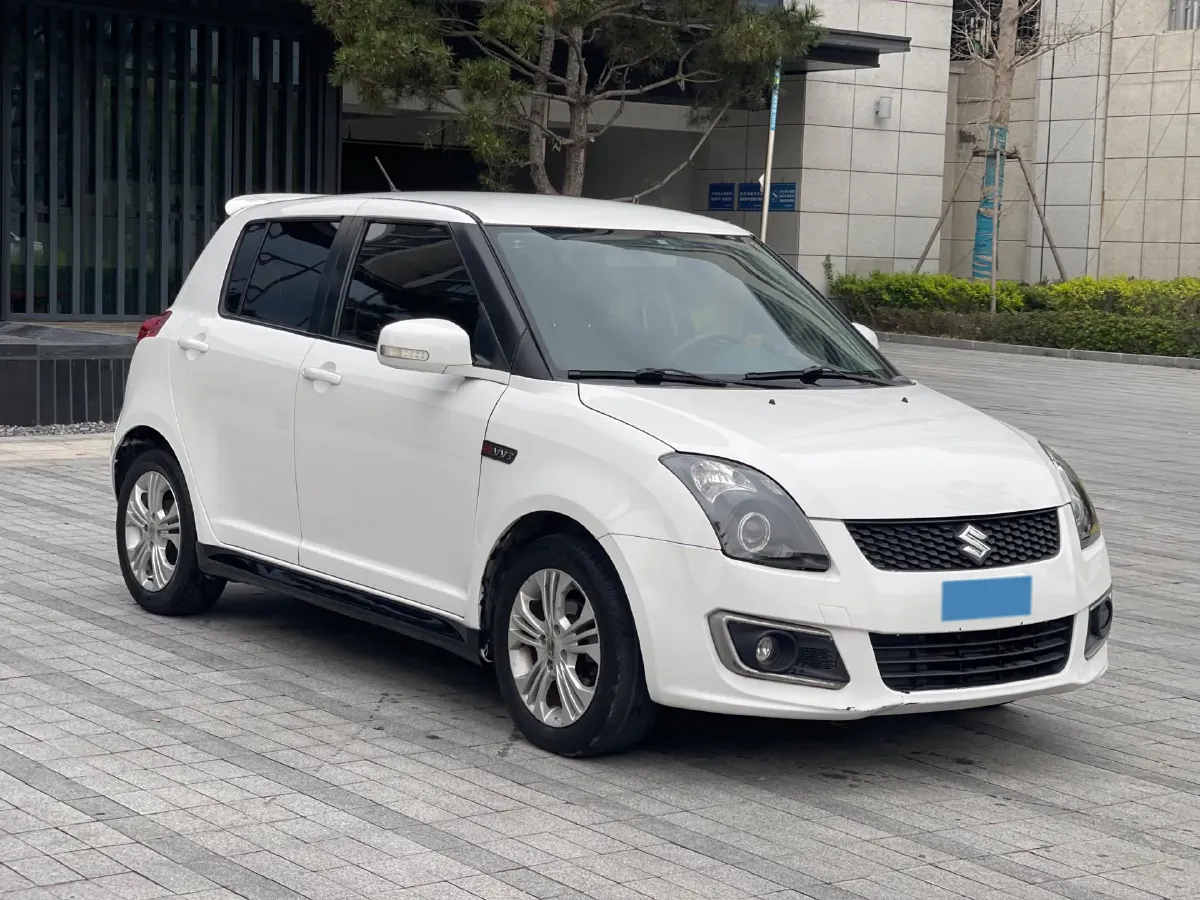 2015 Suzuki Swift 1.5L 103HP L4 5MT,autocango,china used car exporter,china ev exporter,chinese used car exporter,chinese used ev exporter