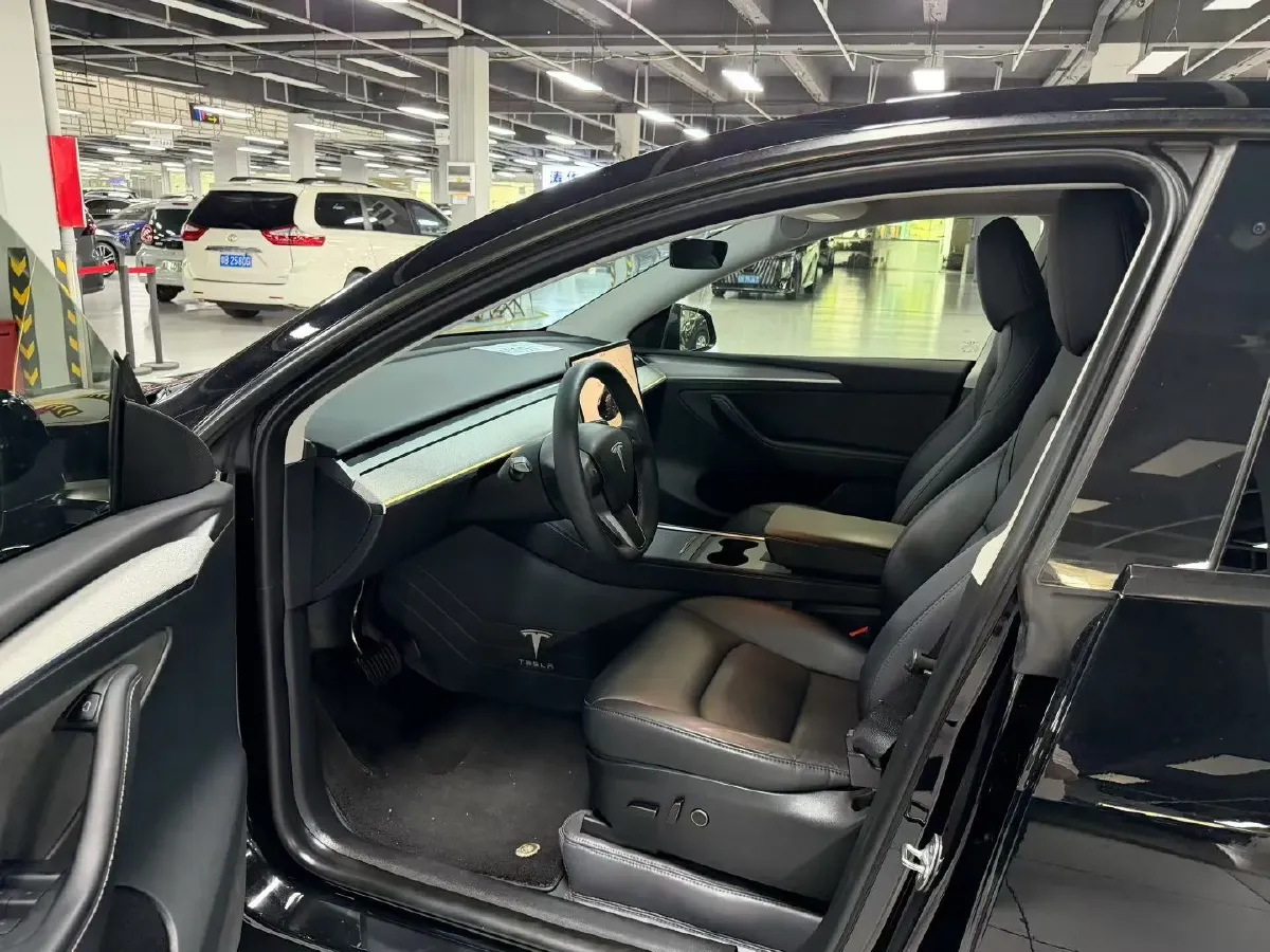 2024 Iveco OuSheng BEV 77.28KWH,autocango,china used car exporter,china ev exporter,chinese used car exporter,chinese used ev exporter