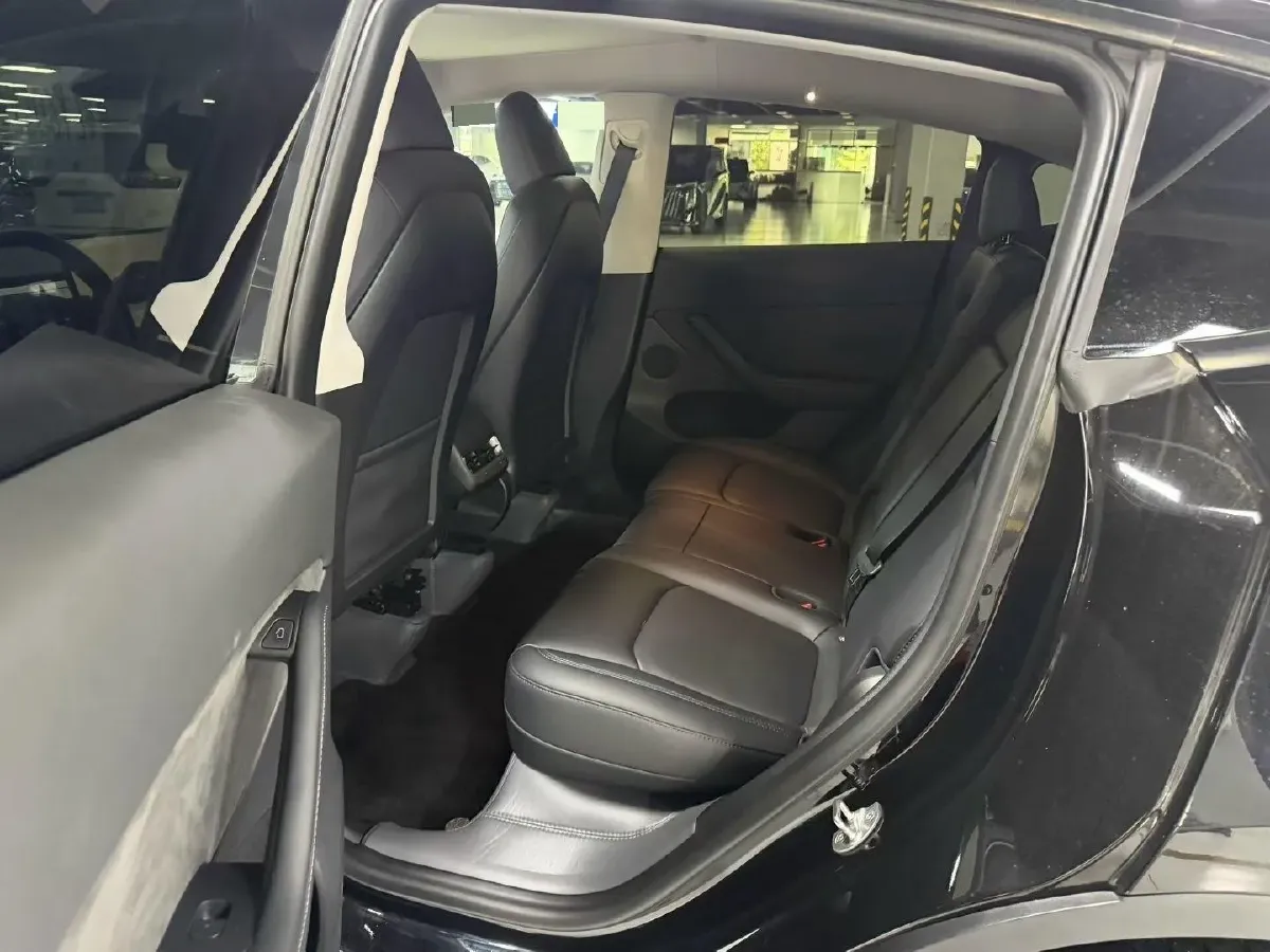 2024 Iveco OuSheng BEV 77.28KWH,autocango,china used car exporter,china ev exporter,chinese used car exporter,chinese used ev exporter