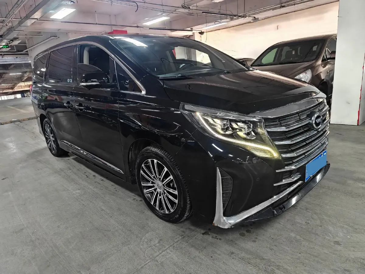 2021 GAC Trumpchi M8 2.0T 252HP L4 8AT,autocango,china used car exporter,china ev exporter,chinese used car exporter,chinese used ev exporter