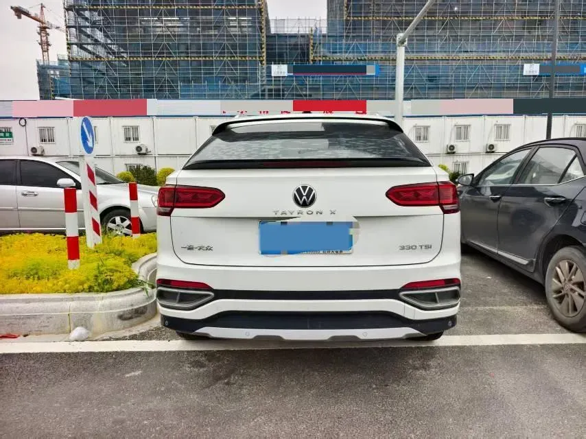 2020 Volkswagen Tayron X 2.0T 186HP L4 7DCT,autocango,china used car exporter,china ev exporter,chinese used car exporter,chinese used ev exporter