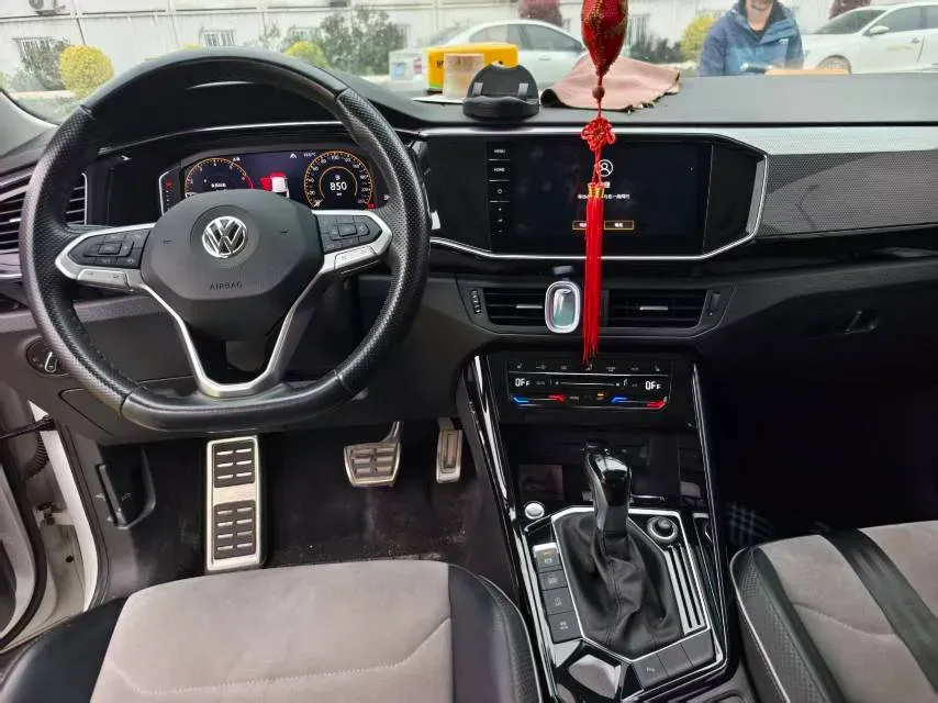 2020 Volkswagen Tayron X 2.0T 186HP L4 7DCT,autocango,china used car exporter,china ev exporter,chinese used car exporter,chinese used ev exporter
