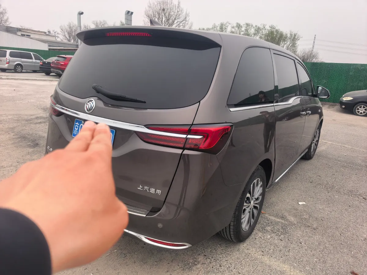 2023 Buick GL8 2.0T 237HP L4 9AT,autocango,china used car exporter,china ev exporter,chinese used car exporter,chinese used ev exporter