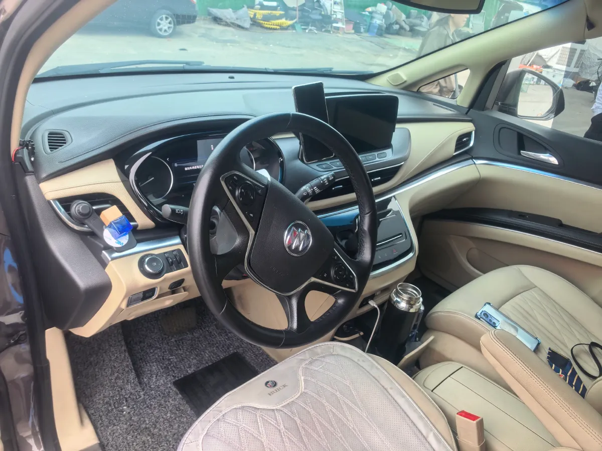 2023 Buick GL8 2.0T 237HP L4 9AT,autocango,china used car exporter,china ev exporter,chinese used car exporter,chinese used ev exporter