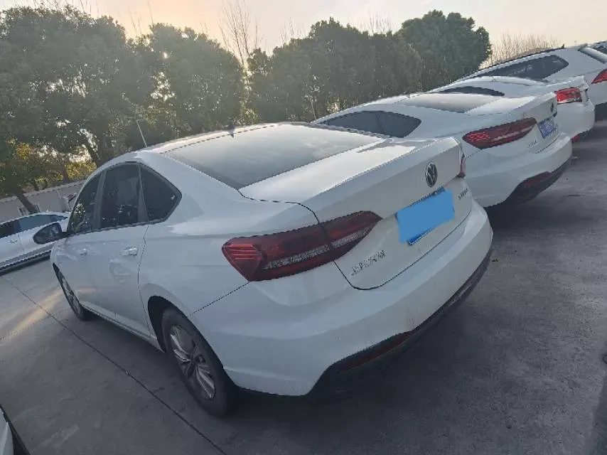 2023 Volkswagen Lavida 1.5L 110HP L4 6AT,autocango,china used car exporter,china ev exporter,chinese used car exporter,chinese used ev exporter