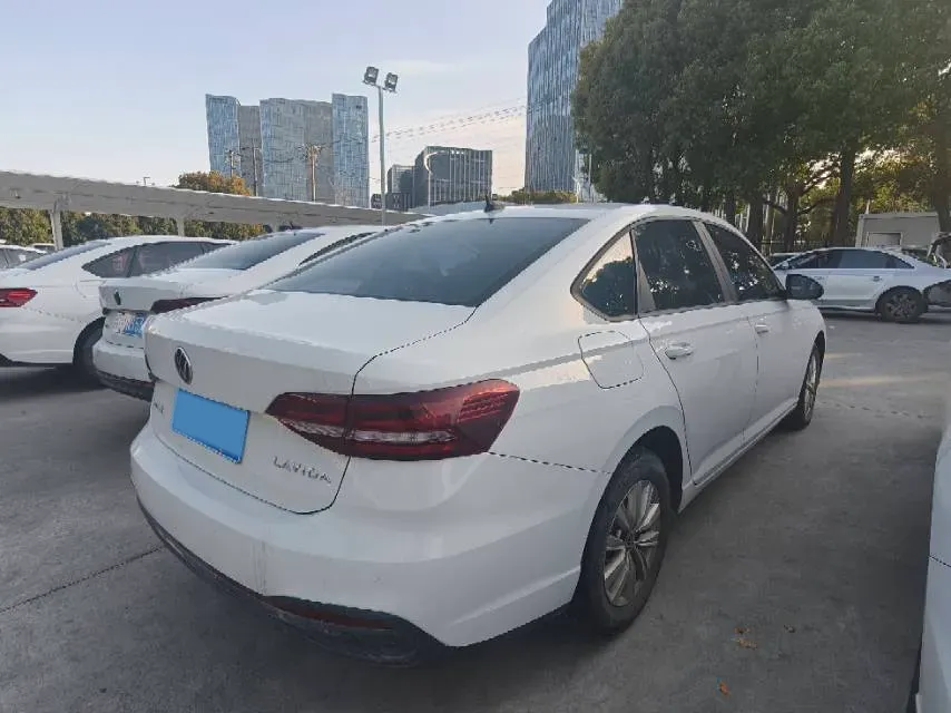 2023 Volkswagen Lavida 1.5L 110HP L4 6AT,autocango,china used car exporter,china ev exporter,chinese used car exporter,chinese used ev exporter