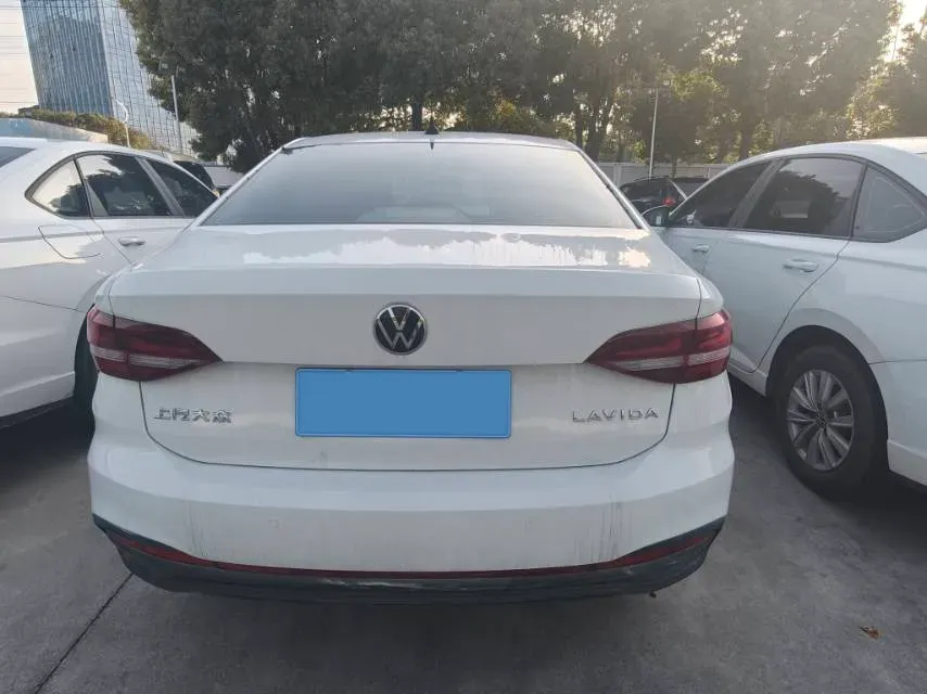 2023 Volkswagen Lavida 1.5L 110HP L4 6AT,autocango,china used car exporter,china ev exporter,chinese used car exporter,chinese used ev exporter