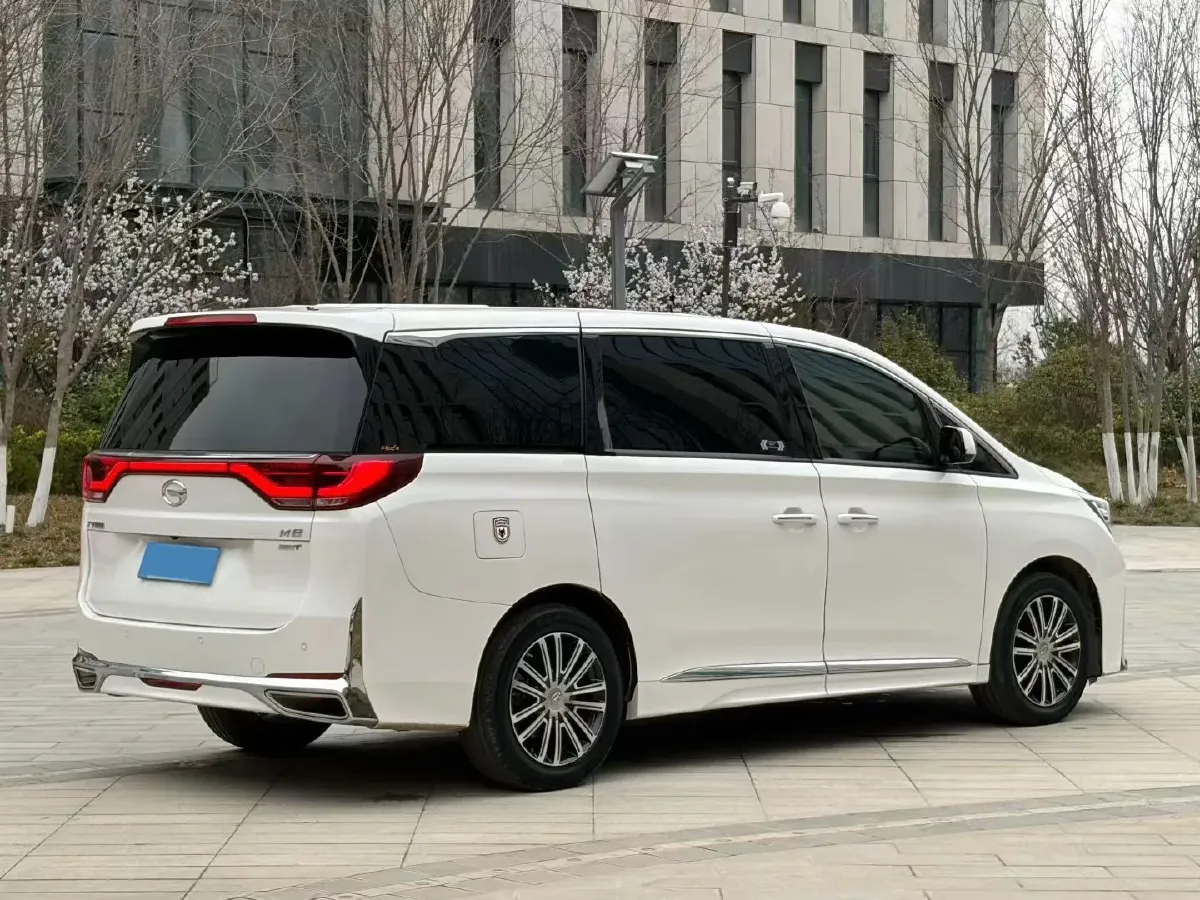 2021 GAC Trumpchi M8 2.0T 252HP L4 8AT,autocango,china used car exporter,china ev exporter,chinese used car exporter,chinese used ev exporter