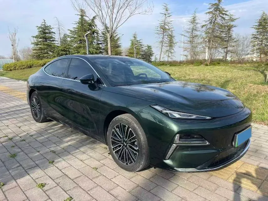 2025 Geely Galaxy Starshine 8 1.5L 112HP L4 1DHT PHEV,autocango,china used car exporter,china ev exporter,chinese used car exporter,chinese used ev exporter