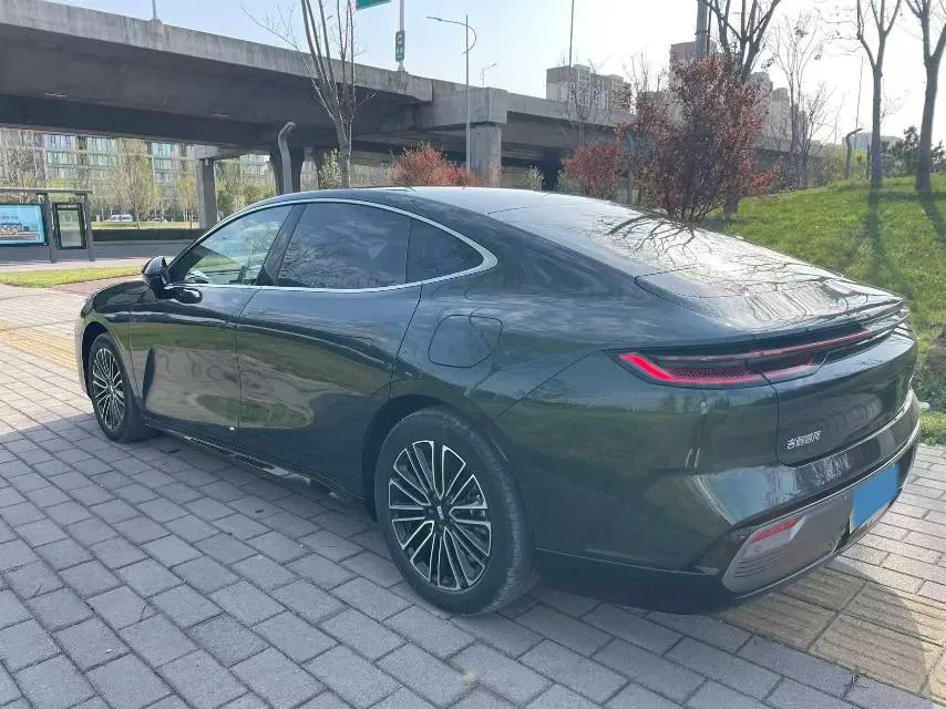 2025 Geely Galaxy Starshine 8 1.5L 112HP L4 1DHT PHEV,autocango,china used car exporter,china ev exporter,chinese used car exporter,chinese used ev exporter