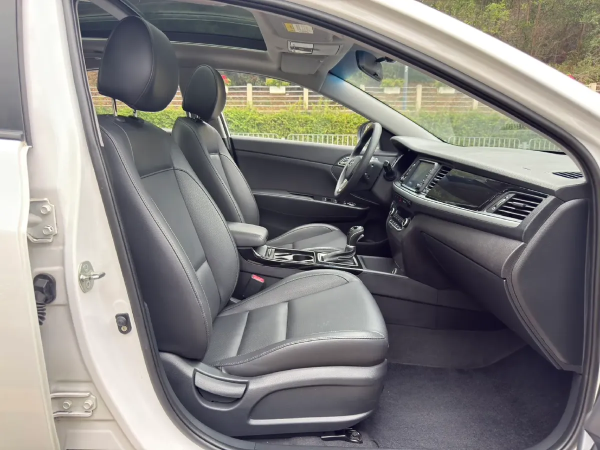 2017 Hyundai Mistra 1.8L 143HP L4 6AT,autocango,china used car exporter,china ev exporter,chinese used car exporter,chinese used ev exporter