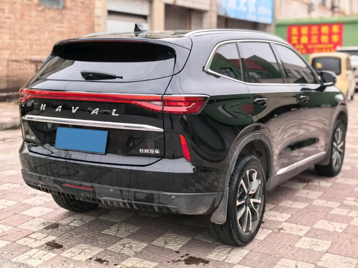 2021 Haval H6 1.5T 169HP L4 7DCT,autocango,china used car exporter,china ev exporter,chinese used car exporter,chinese used ev exporter