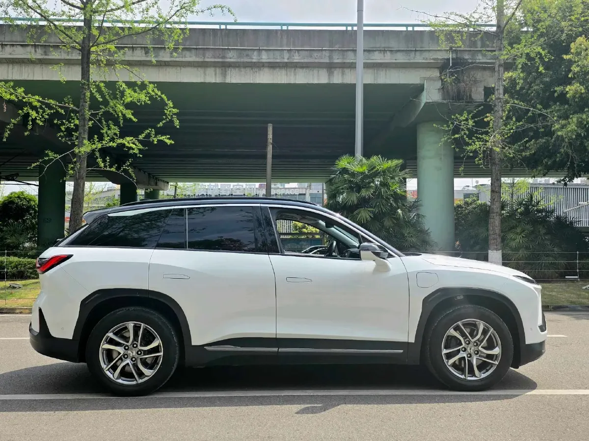 2019 NIO ES6 BEV 70KWH,autocango,china used car exporter,china ev exporter,chinese used car exporter,chinese used ev exporter