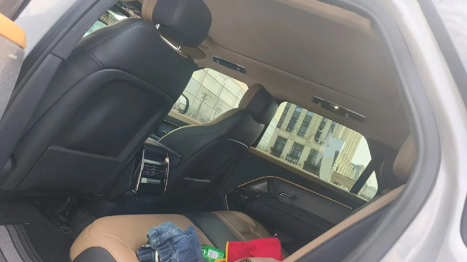 2024 Land Rover Range Rover Sport 3.0T 400HP L6 8AT,autocango,china used car exporter,china ev exporter,chinese used car exporter,chinese used ev exporter