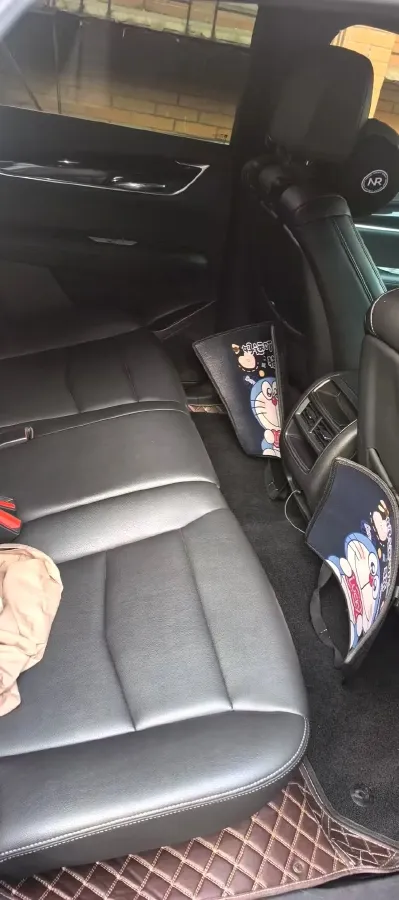 2023 Cadillac XT5 2.0T 237HP L4 9AT,autocango,china used car exporter,china ev exporter,chinese used car exporter,chinese used ev exporter