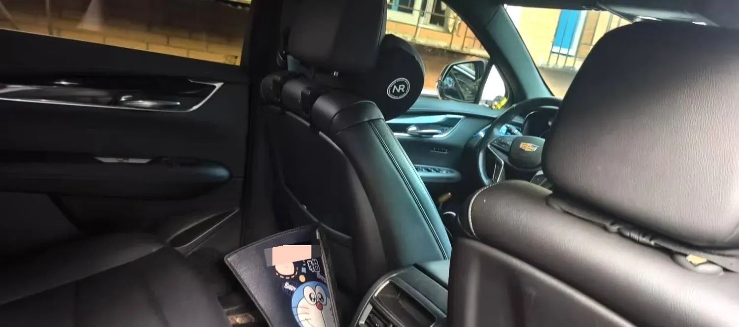 2023 Cadillac XT5 2.0T 237HP L4 9AT,autocango,china used car exporter,china ev exporter,chinese used car exporter,chinese used ev exporter