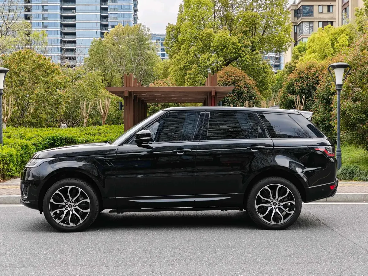 2022 Land Rover Range Rover Sport 3.0T 360HP L6 8AT,autocango,china used car exporter,china ev exporter,chinese used car exporter,chinese used ev exporter