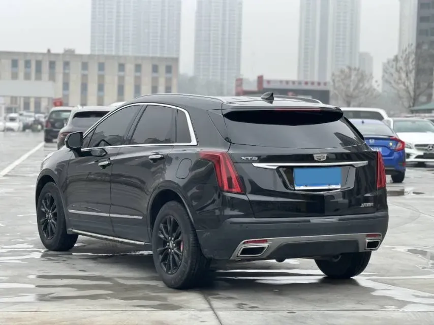 2021 Cadillac XT5 2.0T 237HP L4 9AT,autocango,china used car exporter,china ev exporter,chinese used car exporter,chinese used ev exporter